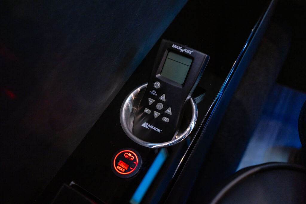 B62 photo 24