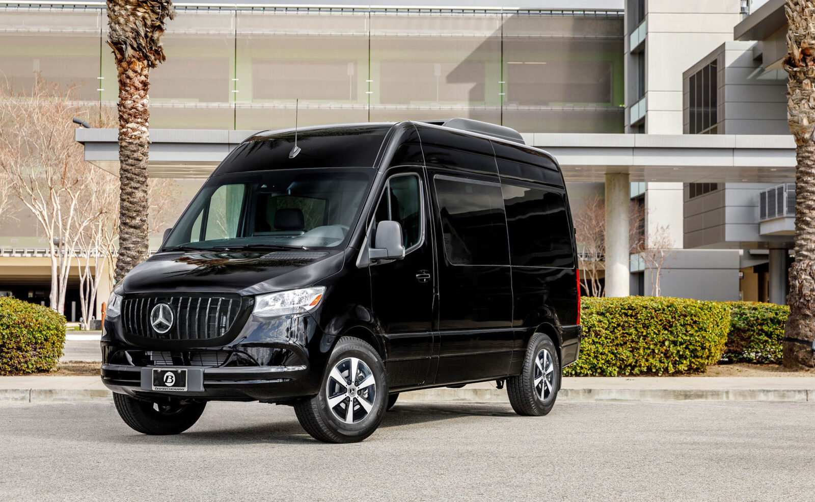 T11 Demo Coach — Sold