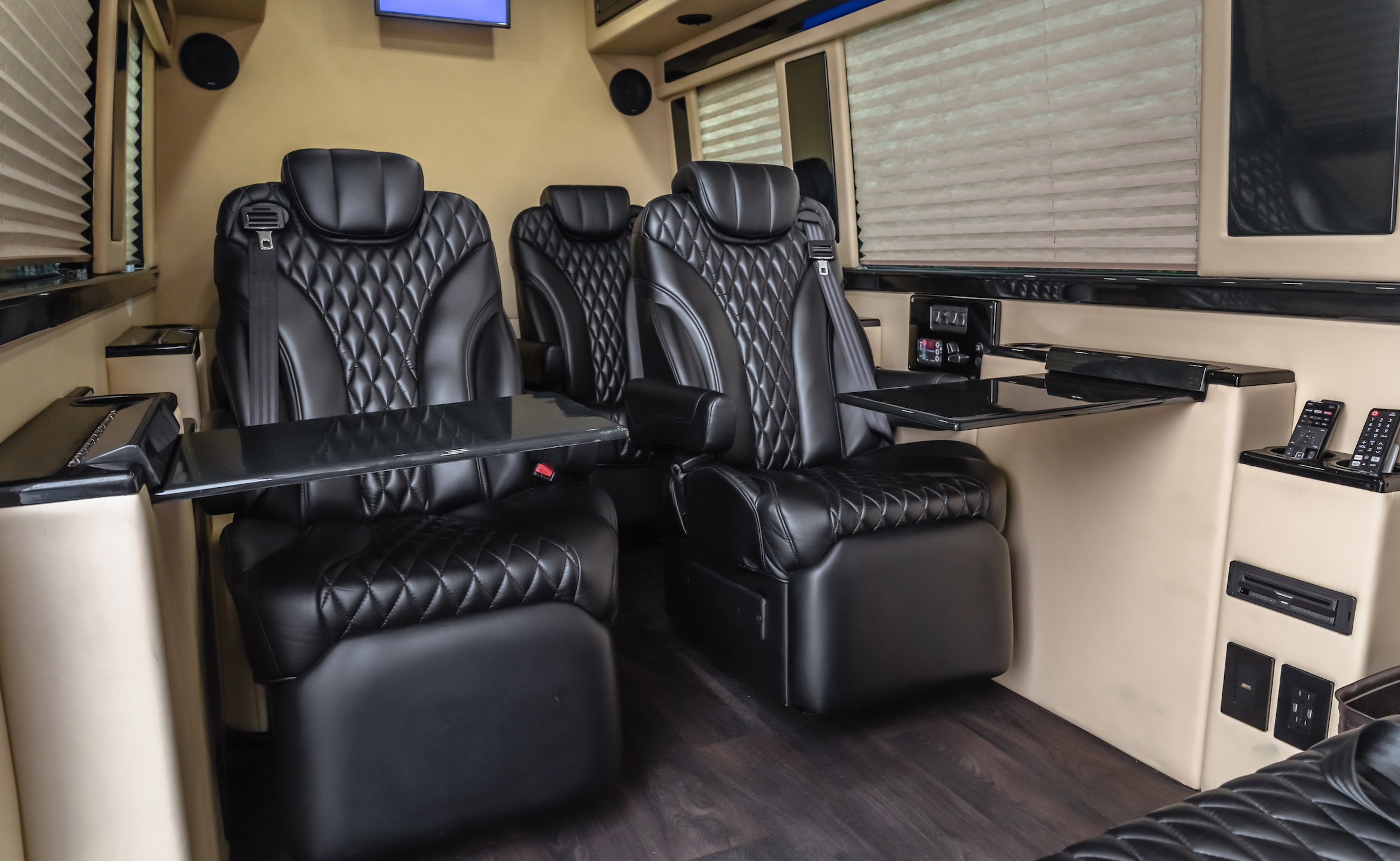 TI1 Luxury Trade In Sprinter Coach