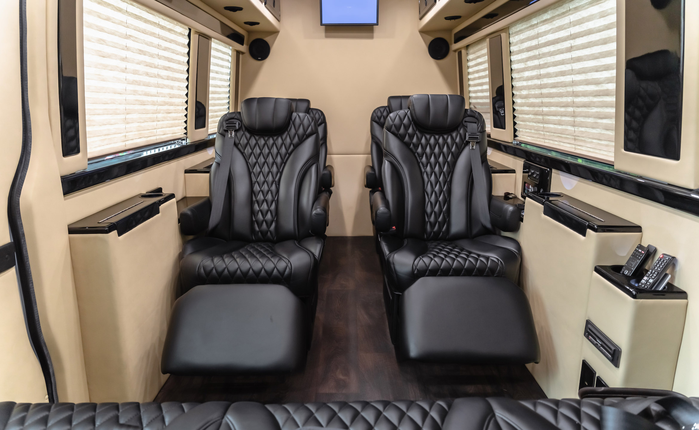 TI1 Luxury Trade In Sprinter Coach